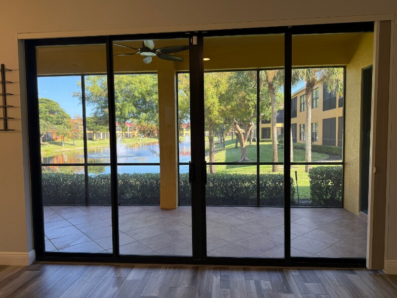 Building Photo - 15751 Prentiss Pointe Cir