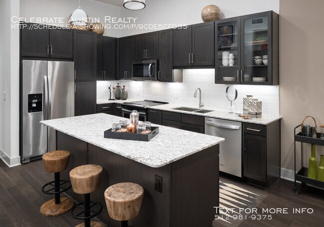 Building Photo - Alexan Lower Greenville