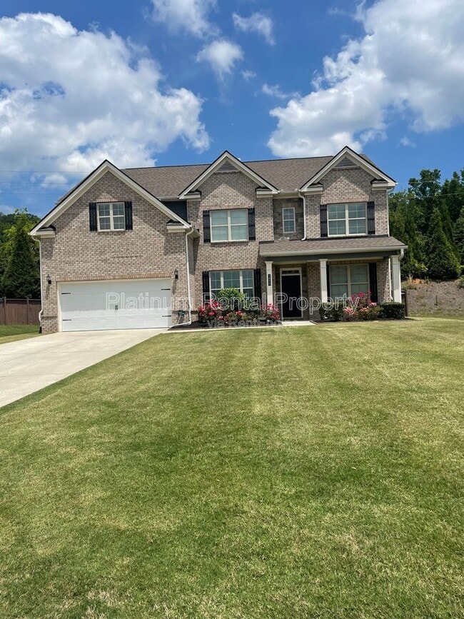 Building Photo - 1825 Dahlia Dr