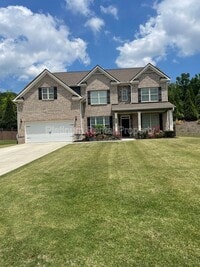 Building Photo - 1825 Dahlia Dr