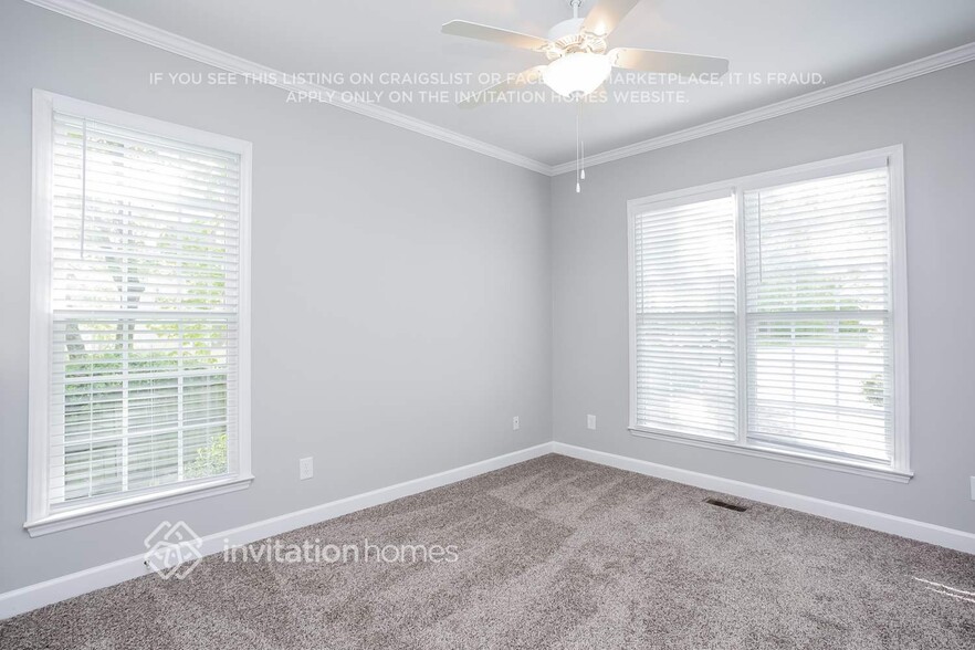 Building Photo - 223 Loblolly Dr
