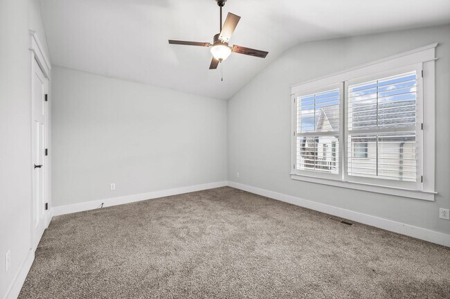 Building Photo - Awesome 3BR/3.5BA Craftsman Cottage in Chesterfield!