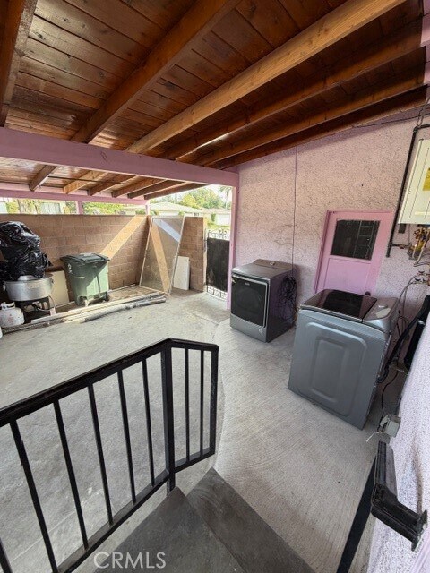 Building Photo - 8653 Norwood Pl