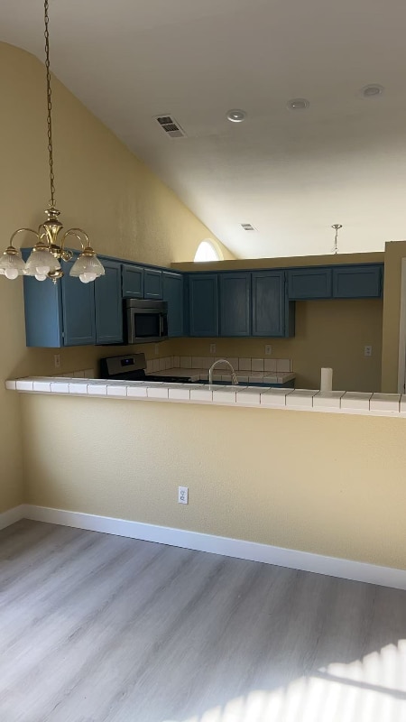 Building Photo - 5421 Governor Cir