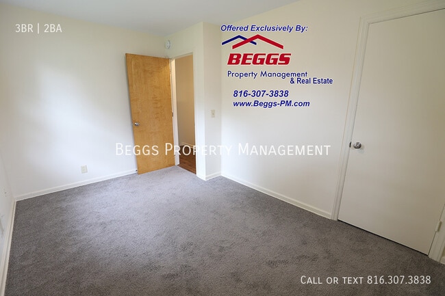 Building Photo - 108 Brentwood-