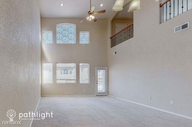 Building Photo - 3 br, 2.5 bath House - 1133 Toscana Drive ...