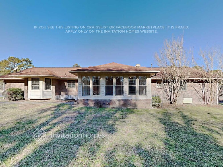 Building Photo - 542 Kenwood Rd