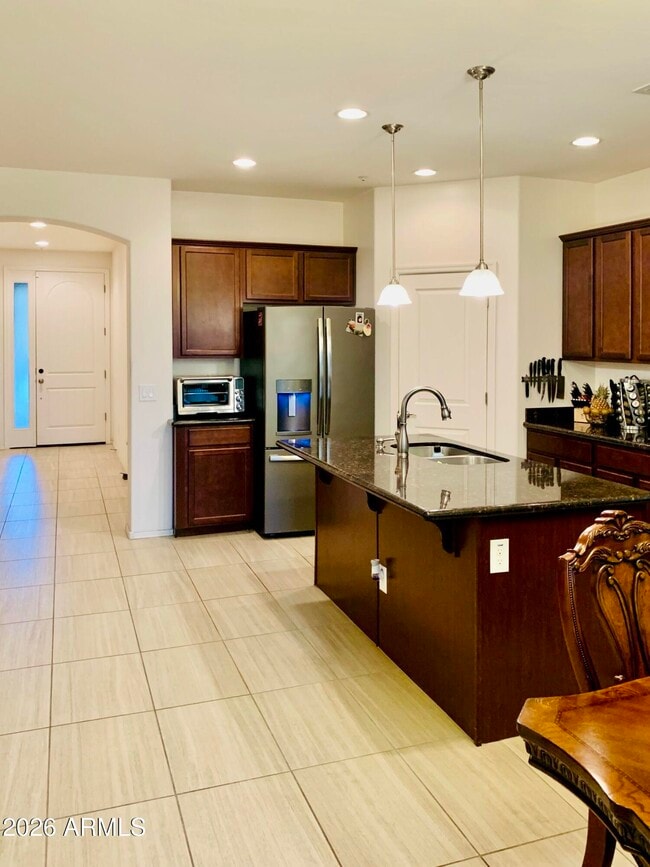 Building Photo - 9233 W Dreyfus Dr