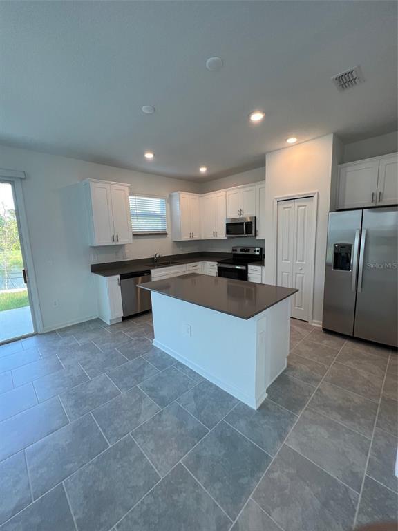 Building Photo - 7489 Stone Crk Trl