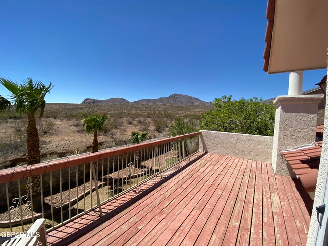 Building Photo - 4320 Loma Del Norte Dr