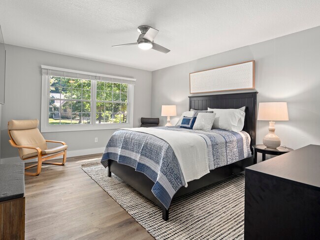 Building Photo - 28 Turnberry Dr