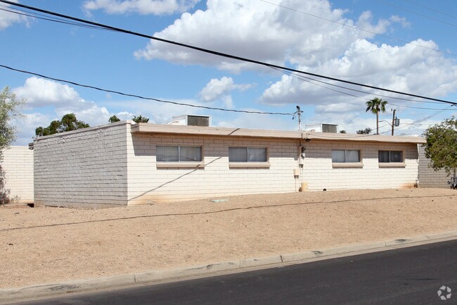 Building Photo - Parkside Palms Apartments