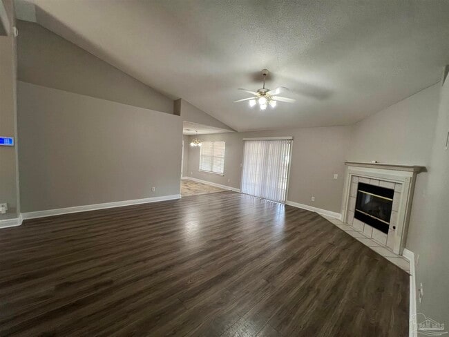 Building Photo - 7230 Annandale Dr