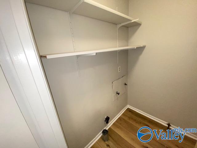 Building Photo - 706 Larry Dr