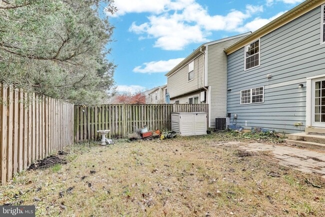 Building Photo - 16 Tabiona Ct