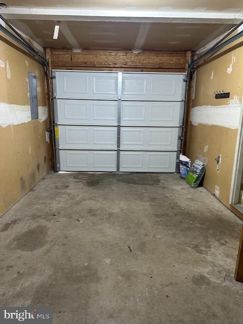 Building Photo - 26 Petersburg Ln