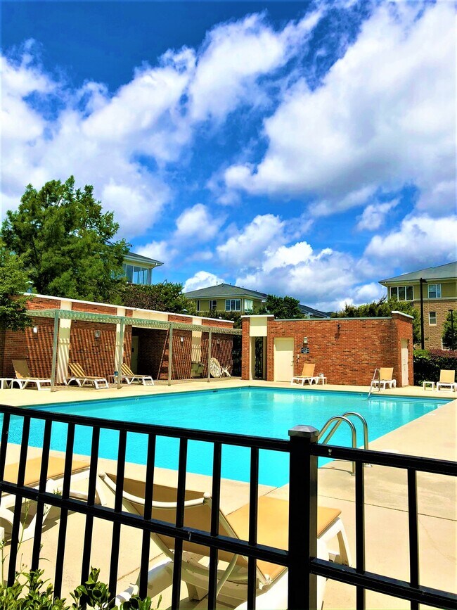 Pool Steps from your front door - 3817 Picasso Ct