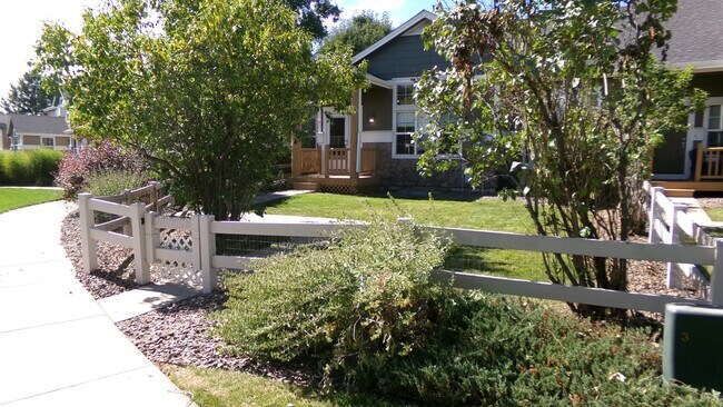 Building Photo - 217 Rock Bridge Ln
