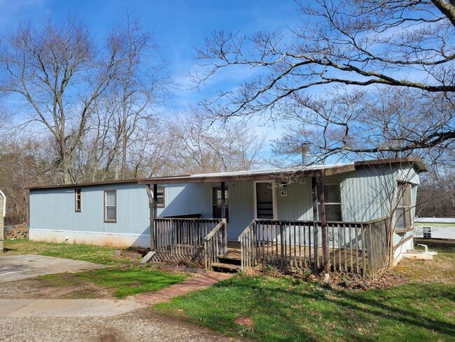 Primary Photo - Quiet home close to Asheville