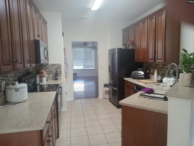 Building Photo - 403 Henslowe Ln