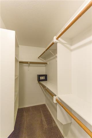 Building Photo - 9913 Summer Sweet Dr