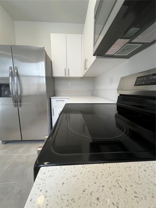 Building Photo - 23035 SW 129th Ave