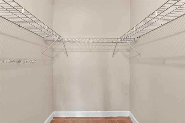 Building Photo - 3660 SW 60th Ave