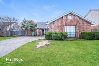 Building Photo - 1502 Barbara Ln