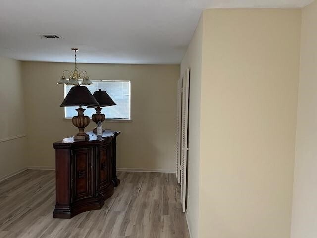 Building Photo - 15814 Havenhurst Dr