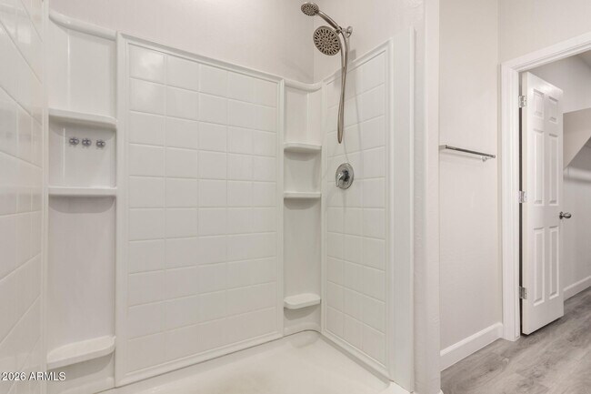 Building Photo - 11204 W Mobile Ln