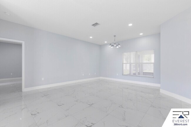 Building Photo - 45 Bruning Ln