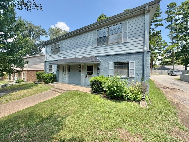 Building Photo - Delmar Dr. 2514/2516