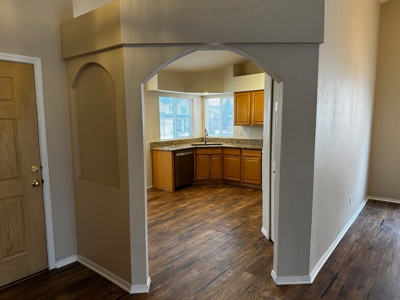 Entry to Kitchen - 4540 Bridle Pass Dr