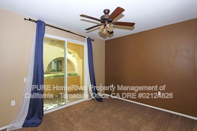 Building Photo - 44916 Honey Locust Dr