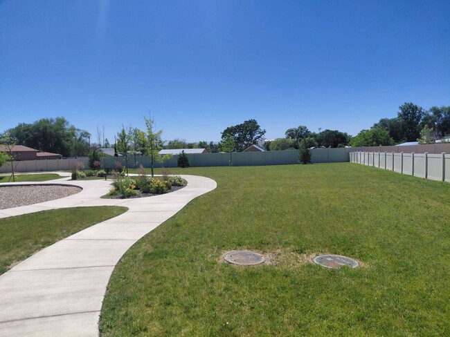 Building Photo - 2809 Blackfoot Ln