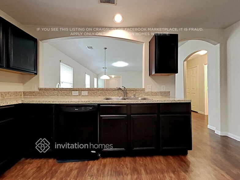Building Photo - 21407 Palma Grove Way