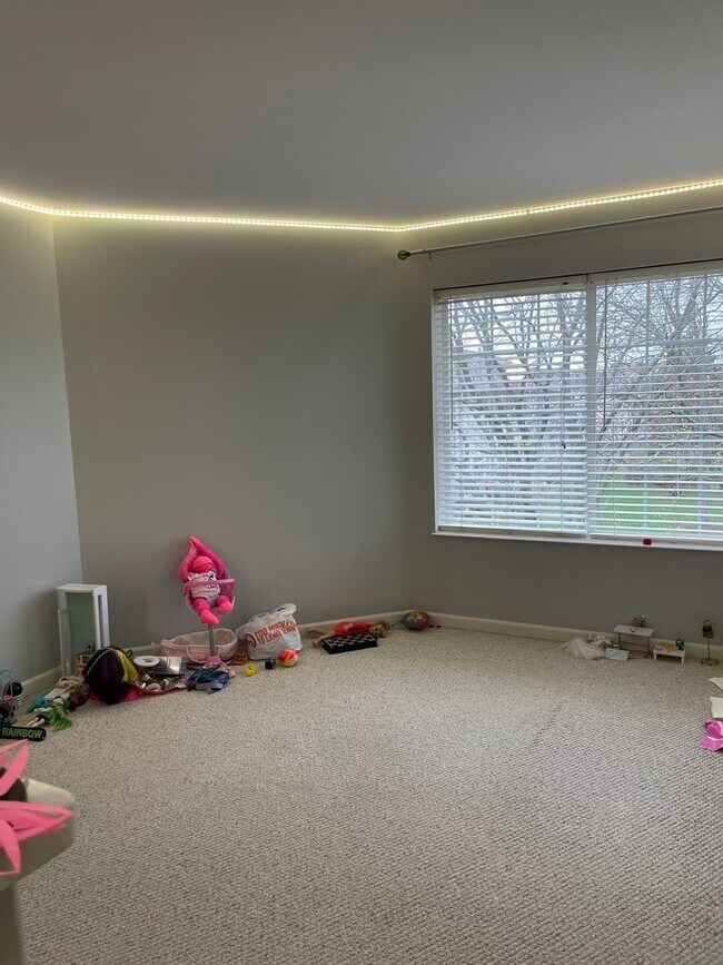 Building Photo - 2854 Gypsum Cir