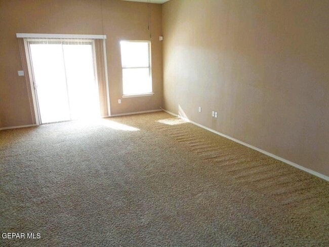 Building Photo - 14168 Smokey Point Dr