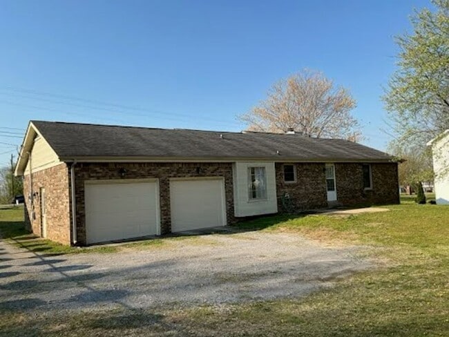 Building Photo - 2157 Watertown Pl