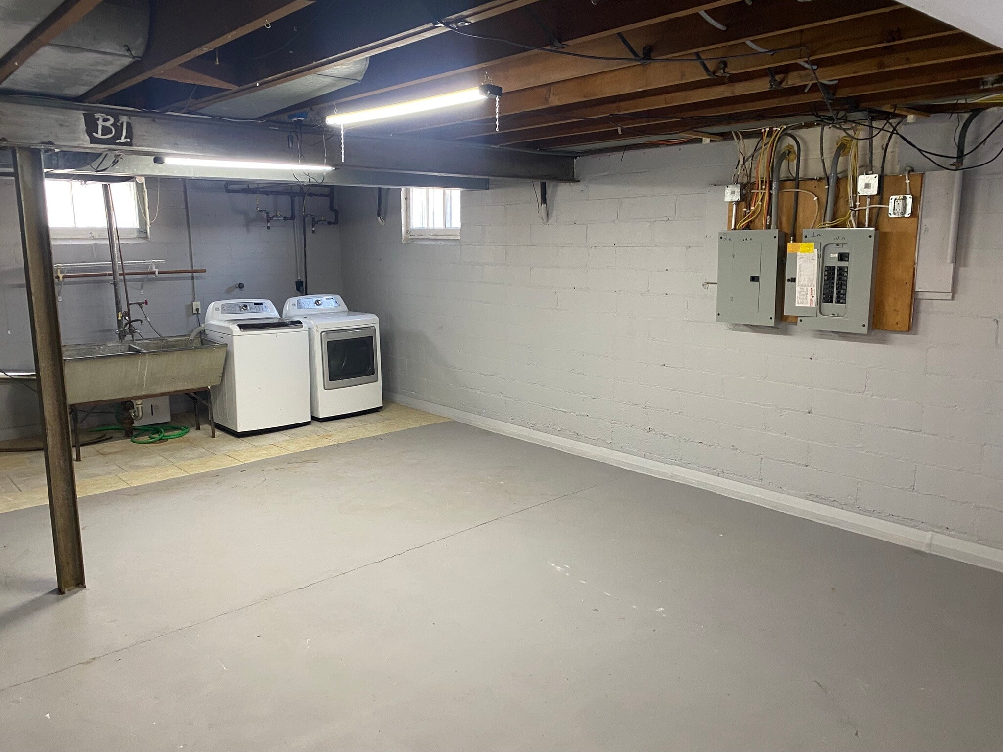 Building Photo - 4324 France Ave S