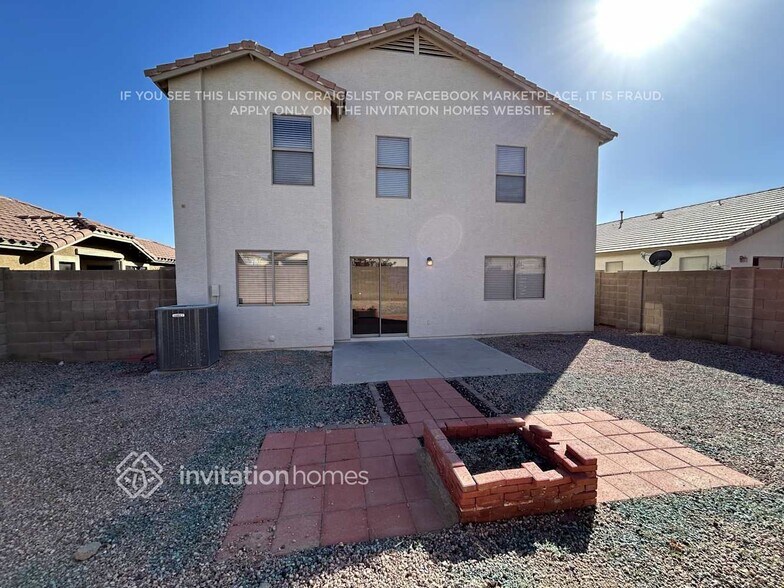 Building Photo - 16662 W Belleview St