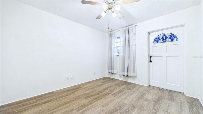Building Photo - 2454 Australia Way E