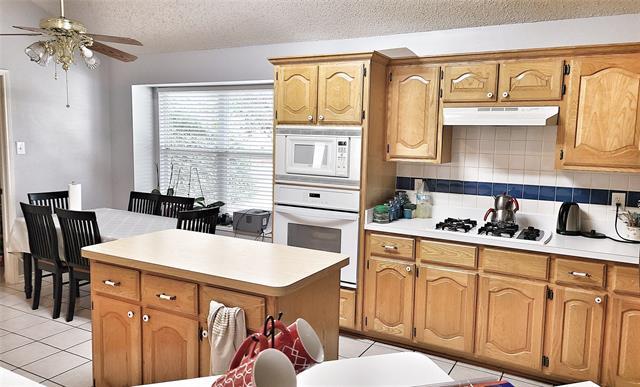 Building Photo - 424 Ambrose Dr