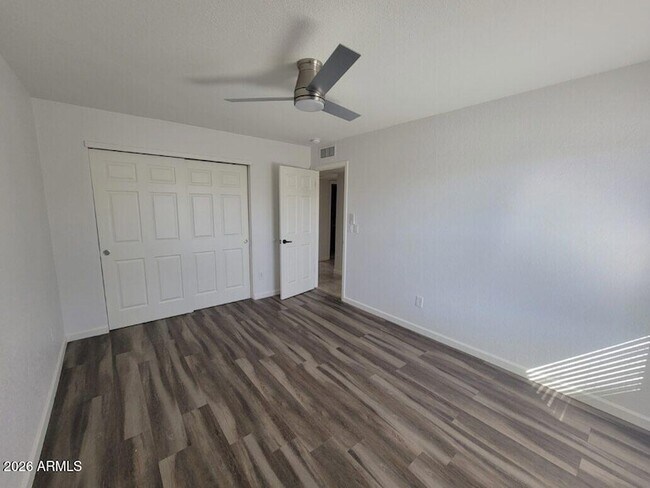 Building Photo - 4428 E Joan De Arc Ave