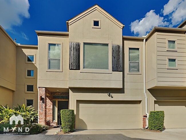 Building Photo - 3838 Center St