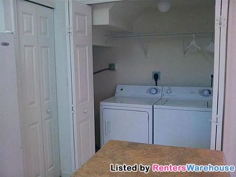 Building Photo - 1623 SE 31st Ct