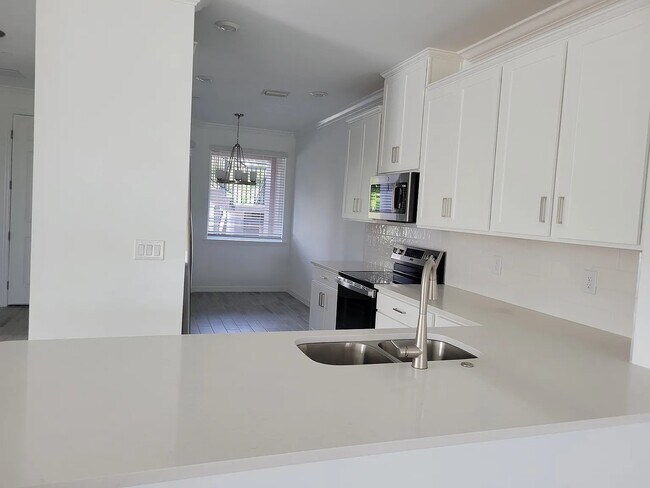 Building Photo - 23819 Collina Way