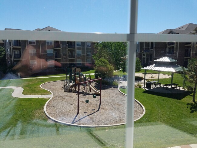 Building Photo - Beautiful, 2 bed/2 bath Condo at Blue Sky at Vista Ridge