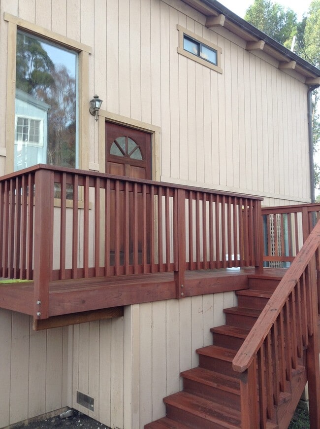 Building Photo - 2 Story Home in Soquel