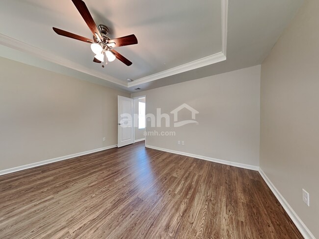 Building Photo - 321 Iveson Rd